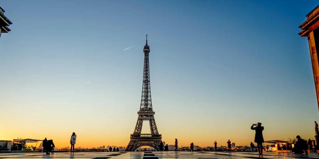 Le Français, la langue de l’élégance Le Français, la langue de l’élégance